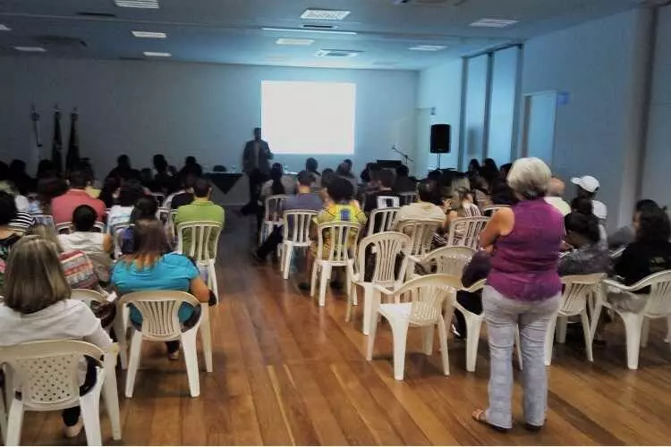 O Centro de Convenções foi o local das discussões das propostas de política de saúde em Mariana