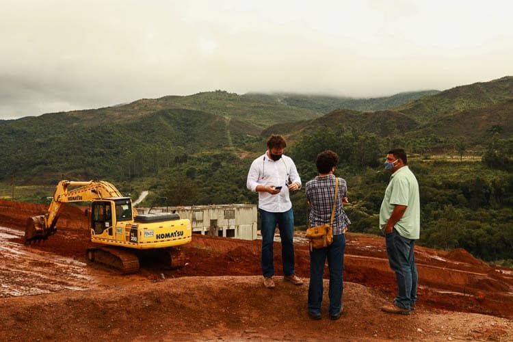 Movimentação de terra é a principal atividade atual da etapa de infraestrutura. Foto: Lui Pereira