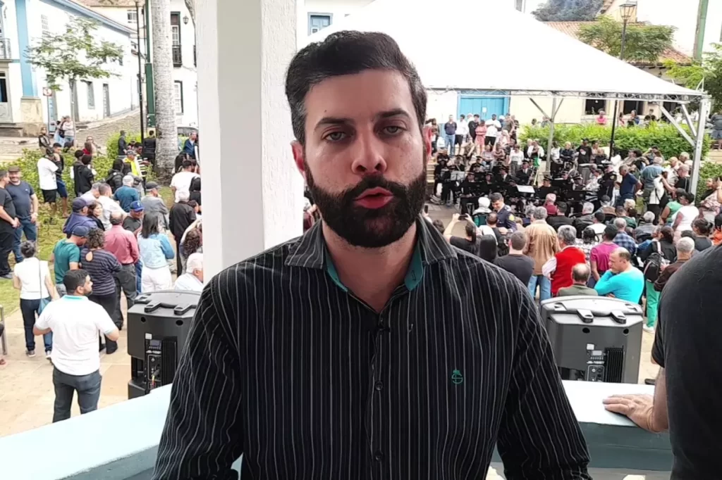 Seecretário de Cultura, Turismo, Patrimônio Histórico e Lazer, Cristiano Vilas Boas espera resolver pendências relativas ao repasse de recursos, para que o projeto Banda na Praça volte a ser quinzenal – Foto: Luiz Loureiro/Agência Primaz