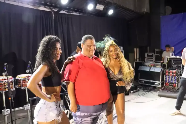 Cíntia, Caio e ray, escolhidos para a Corte Momesca do Carnaval 2024
