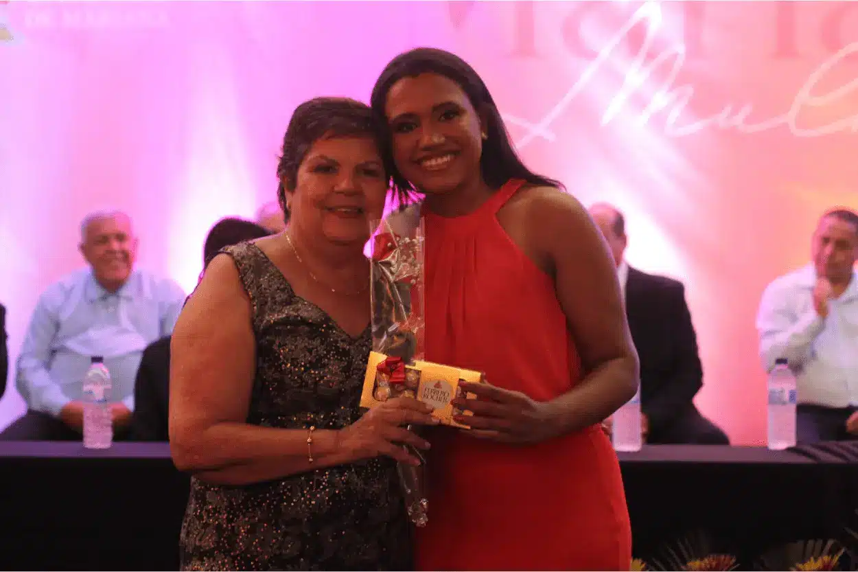 Mulheres foram convidadas pelos 15 vereadores da Câmara Municipal.