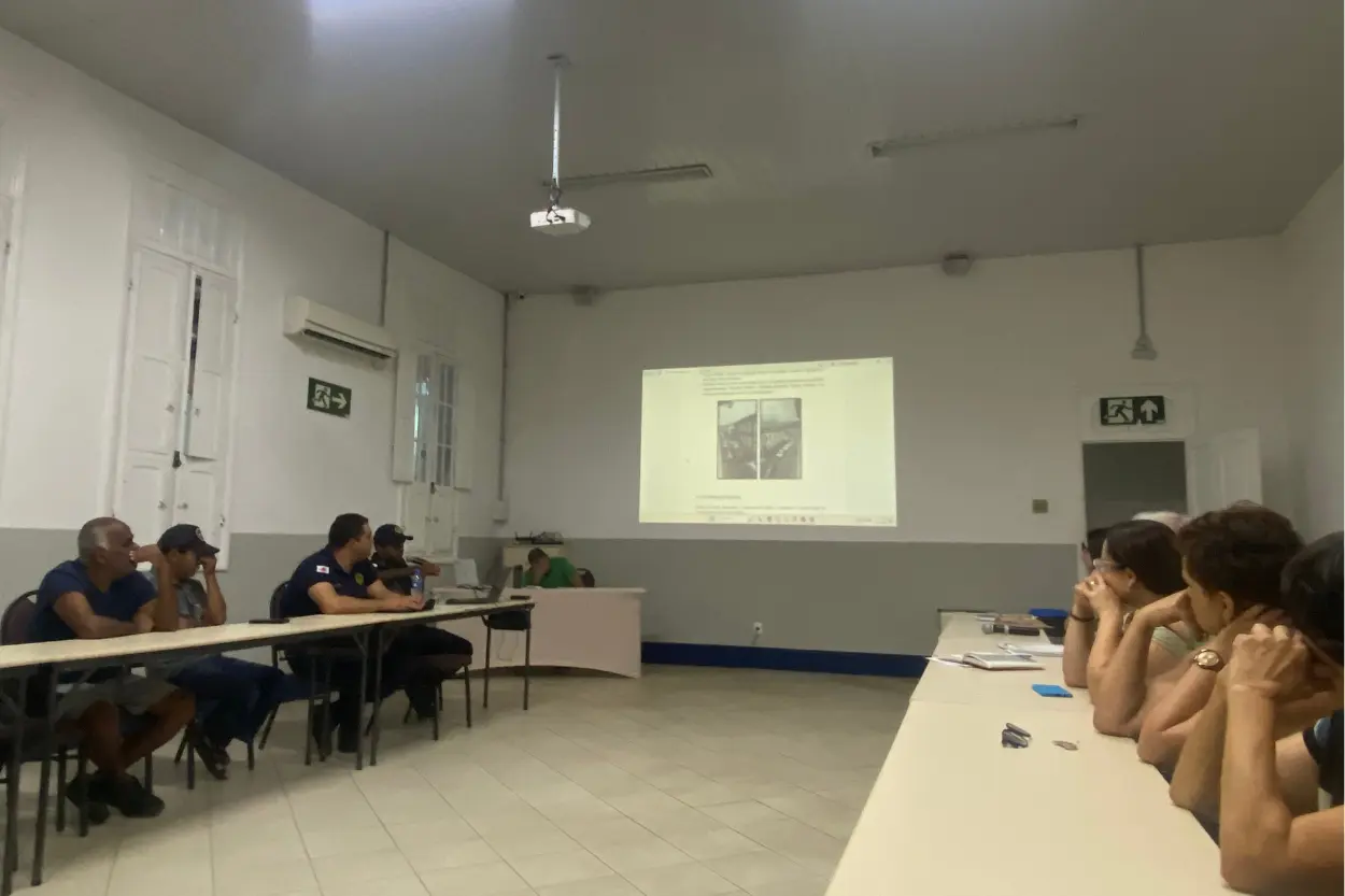 Foco da reunião foi o tráfego nas ruas Mercês e Dom Silvério