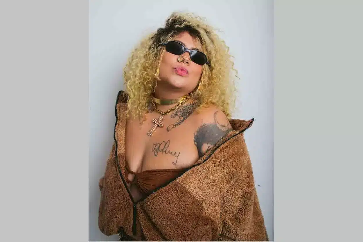Mac Júlia coloca o trap na diversidade do "Sons do Brasil"