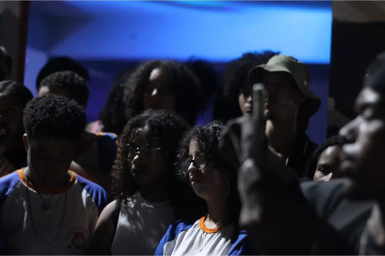A batalha de rima contou com estudantes da escola e de MC’s convidados