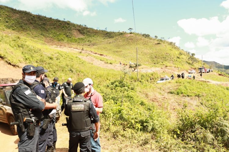 Guarda Municipal realiza reintegração de posse na região da Serrinha - Foto: Lui Pereira/Agência Primaz